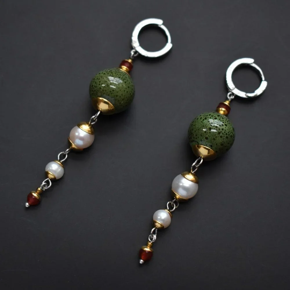 Long massive earrings dangle, chunky bead boho earrings